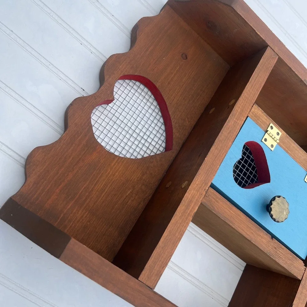 American Vintage handcrafted wooden